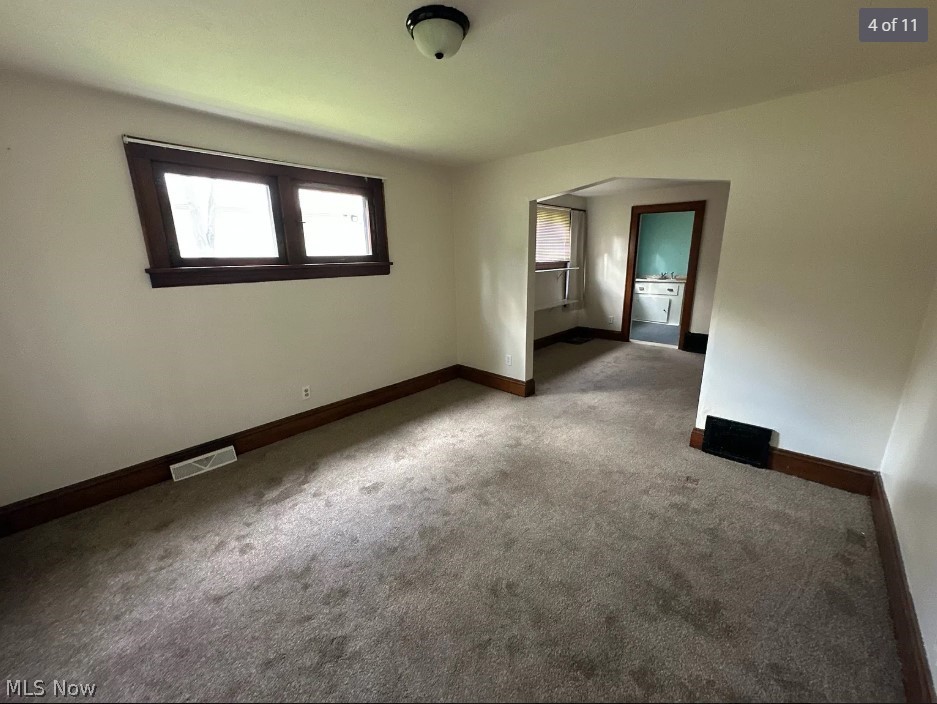 929 Johnston Street Akron OH 44306