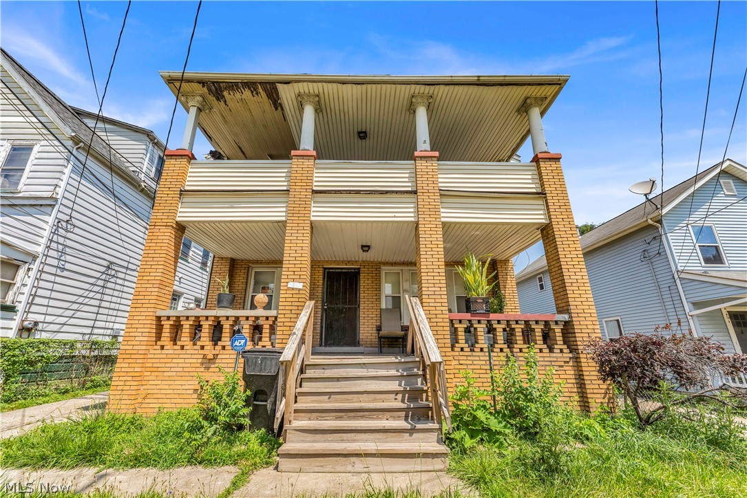 9607 Sophia Avenue Cleveland OH 44104