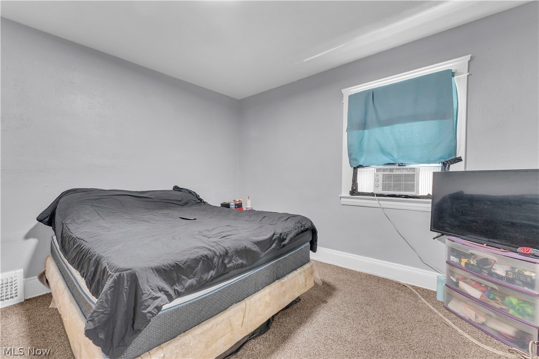 9607 Sophia Avenue Cleveland OH 44104