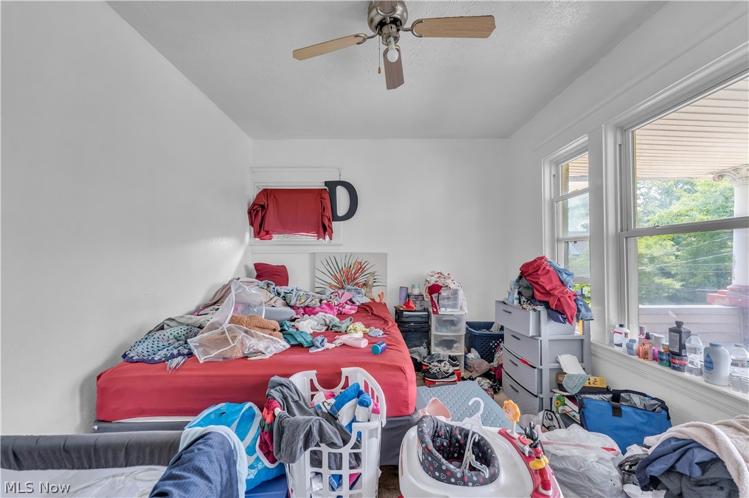 9607 Sophia Avenue Cleveland OH 44104