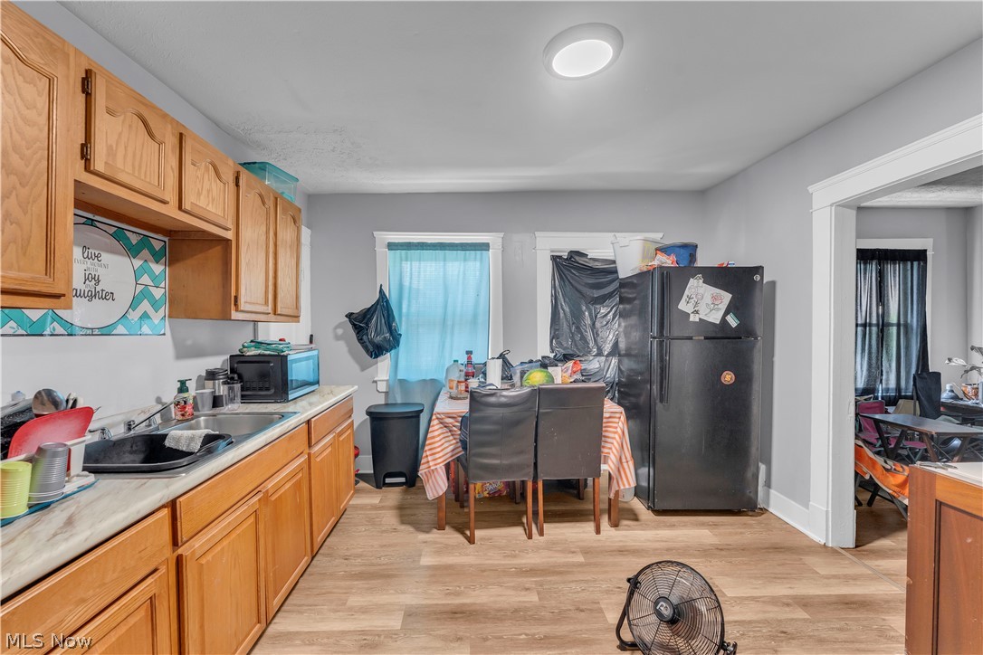 9607 Sophia Avenue Cleveland OH 44104
