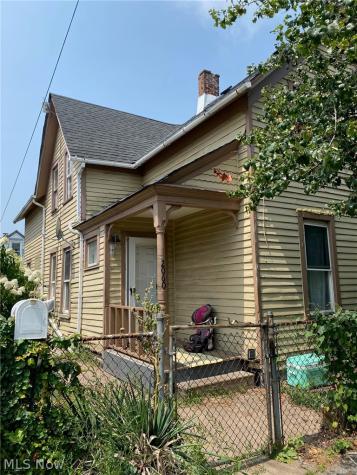 2060 W 44th Street Cleveland OH 44113