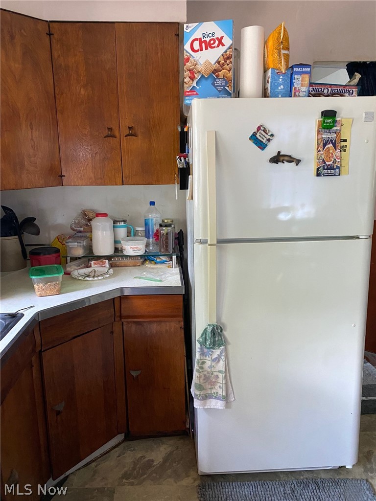 2060 W 44th Street Cleveland OH 44113