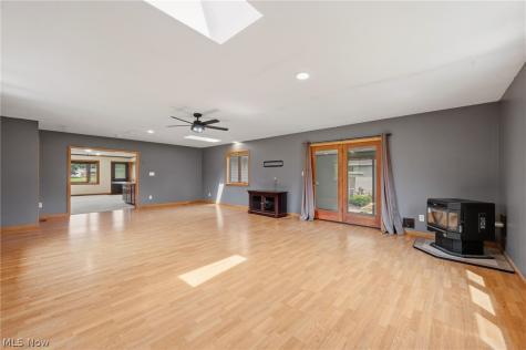 9522 Newton Falls Road Ravenna OH 44266