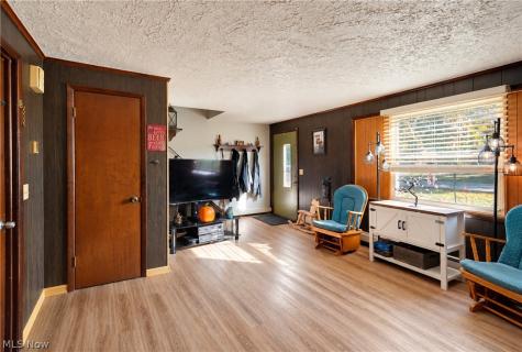 3340 Mollane Street NW Massillon OH 44646