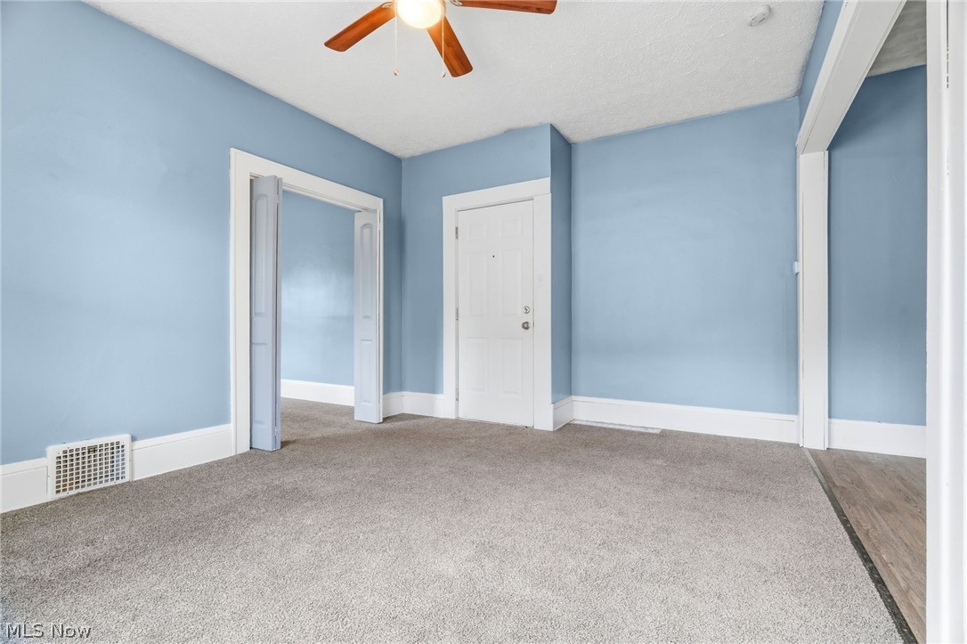 1224 Pondview Avenue Akron OH 44305