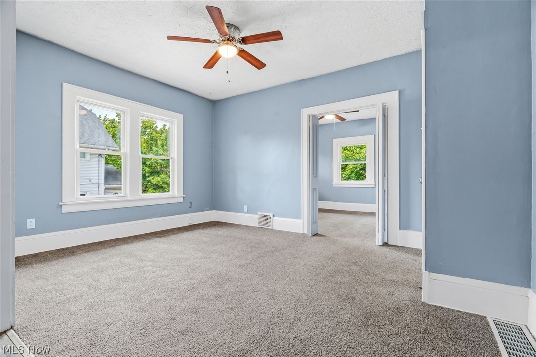 1224 Pondview Avenue Akron OH 44305