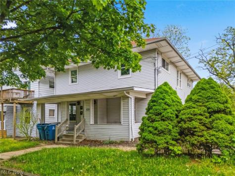 1224 Pondview Avenue Akron OH 44305