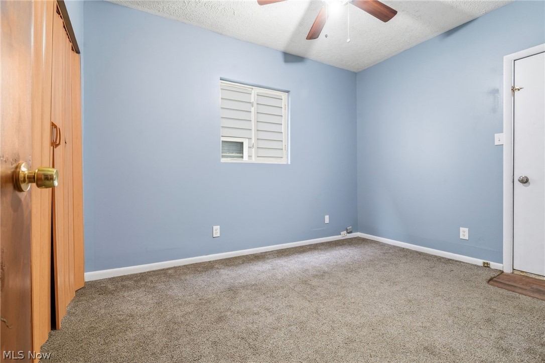 1224 Pondview Avenue Akron OH 44305