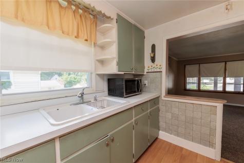1211 California Avenue Akron OH 44314