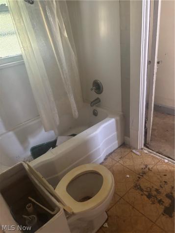 3423 Storer Avenue Cleveland OH 44109
