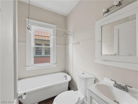 3464 E 116th Street Cleveland OH 44120