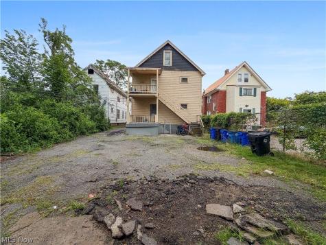 3464 E 116th Street Cleveland OH 44120