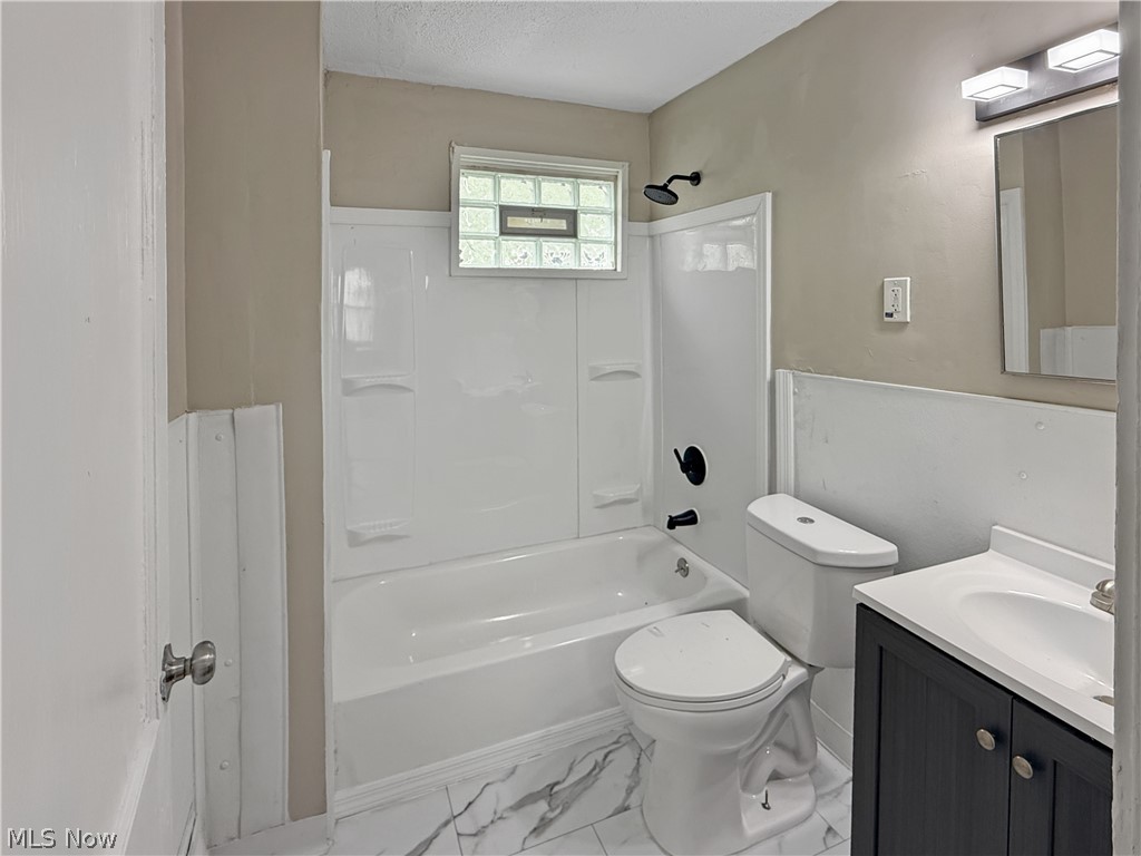 14012 Shaw Avenue Cleveland OH 44112
