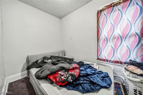 9911 North Boulevard Cleveland OH 44108