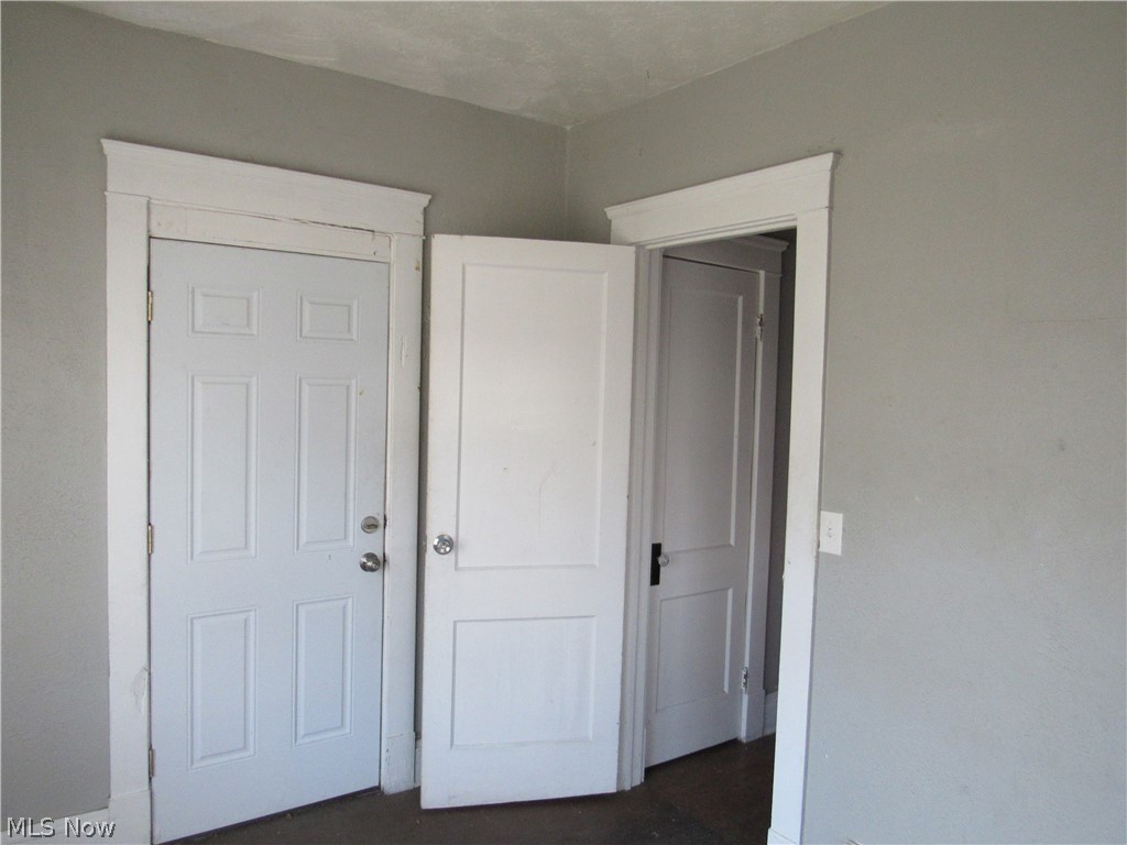 1427 E 133rd Street East Cleveland OH 44112