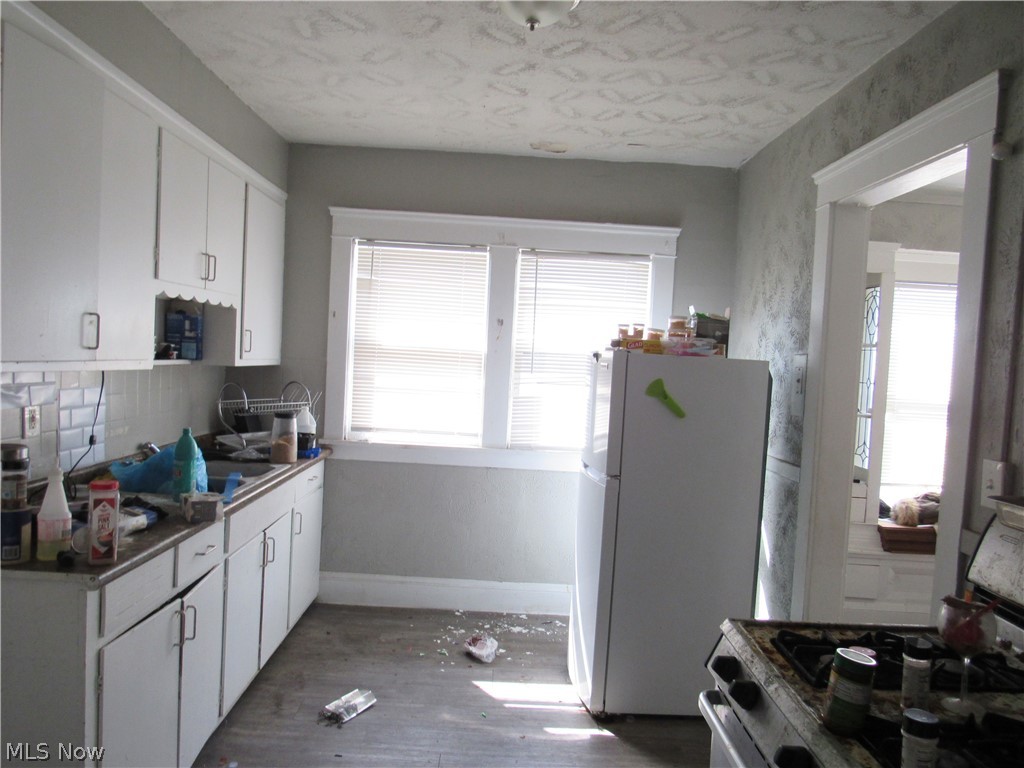 1427 E 133rd Street East Cleveland OH 44112