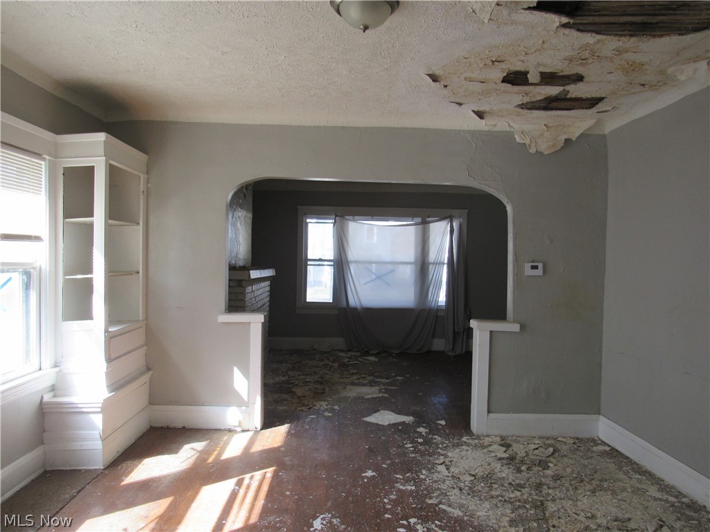 1427 E 133rd Street East Cleveland OH 44112