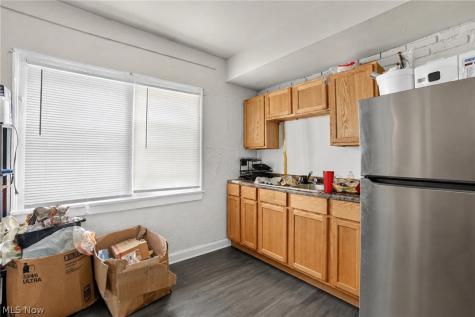 11201 Melba Avenue Cleveland OH 44104