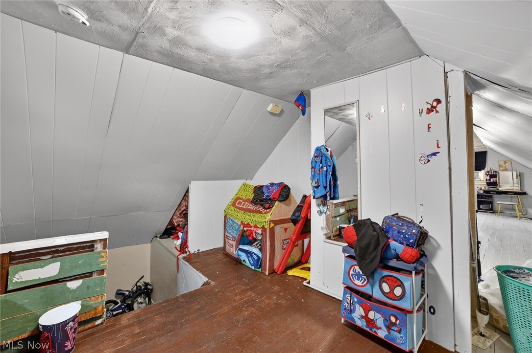 11201 Melba Avenue Cleveland OH 44104