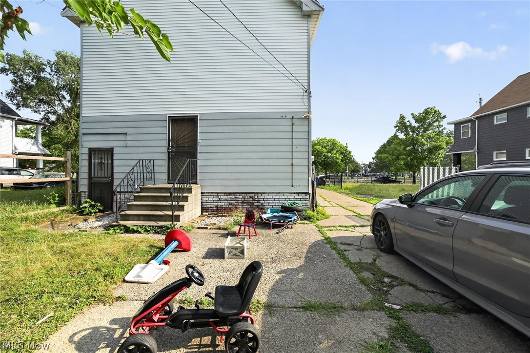 11201 Melba Avenue Cleveland OH 44104