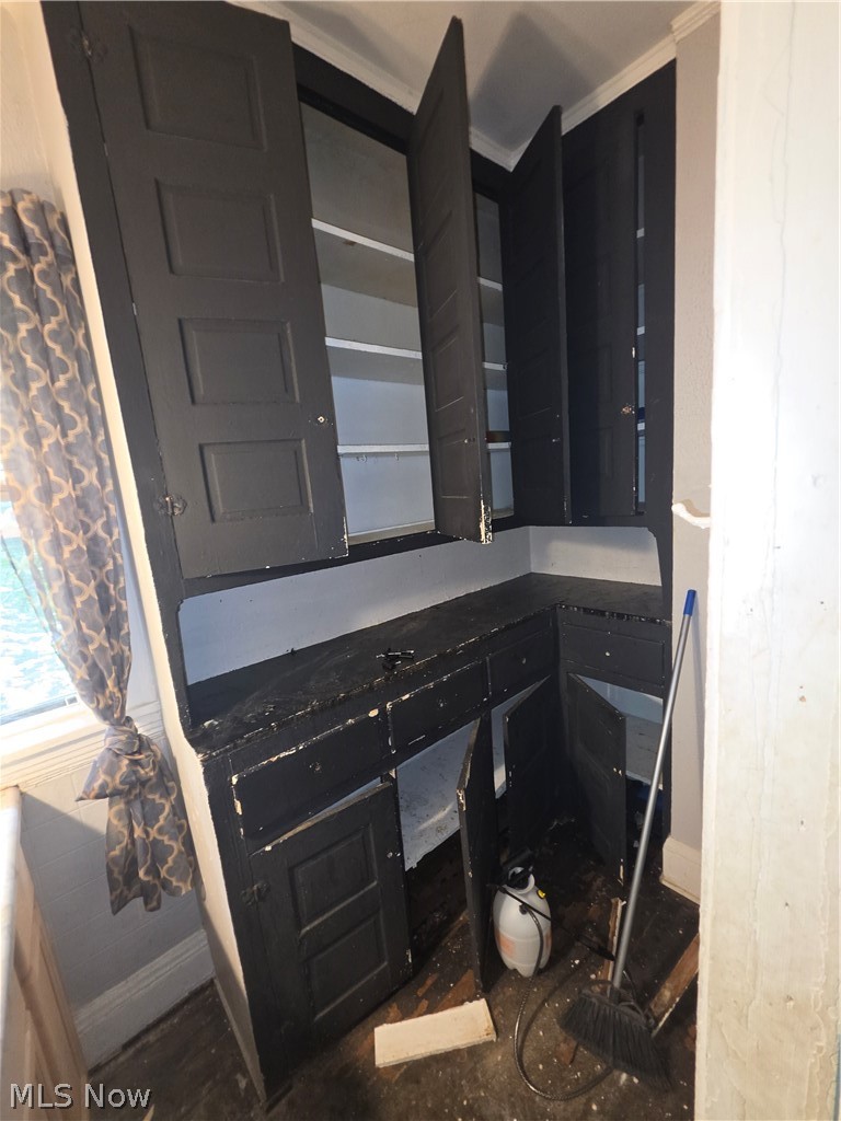 697 Eddy Road Cleveland OH 44108