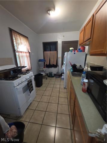 697 Eddy Road Cleveland OH 44108