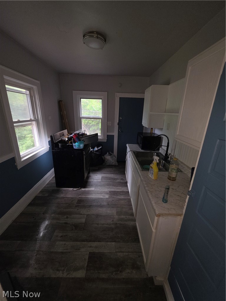 697 Eddy Road Cleveland OH 44108