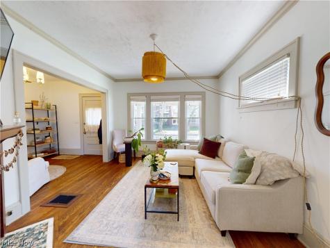 2320 Bellfield Avenue Cleveland Heights OH 44106
