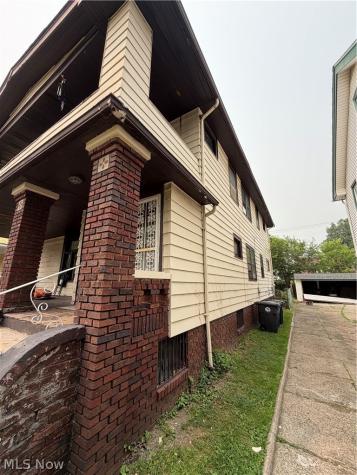 3544 E 110th Street Cleveland OH 44105
