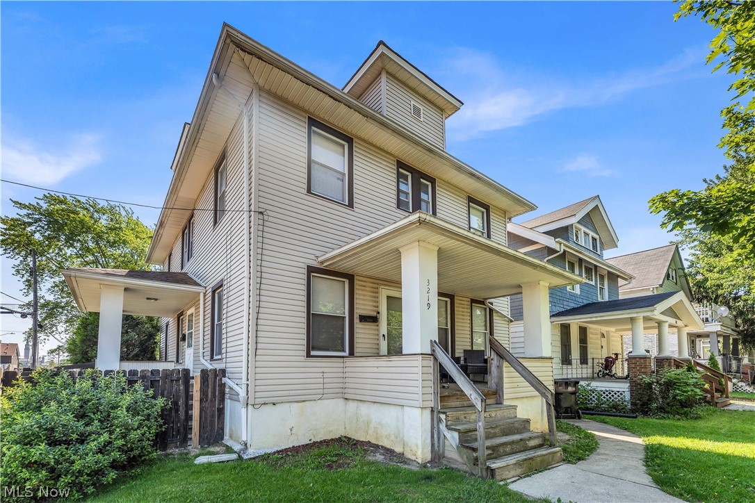 3219 W 112th Street Cleveland OH 44111