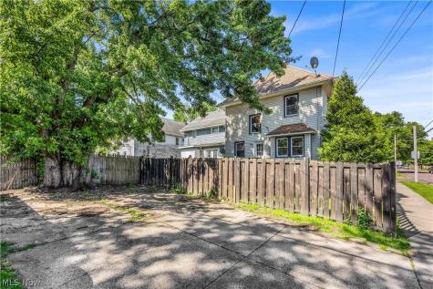 3219 W 112th Street Cleveland OH 44111