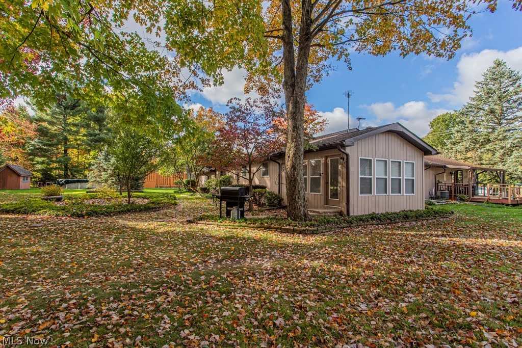 160 -162 Heritage Lane Cortland OH 44410