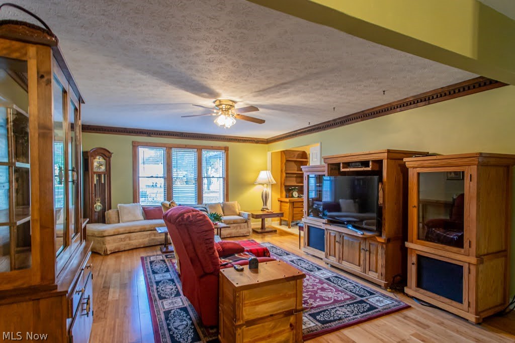 160 -162 Heritage Lane Cortland OH 44410