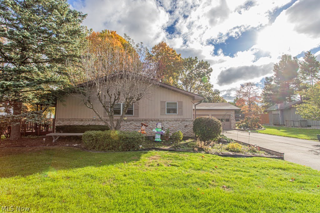 160 -162 Heritage Lane Cortland OH 44410