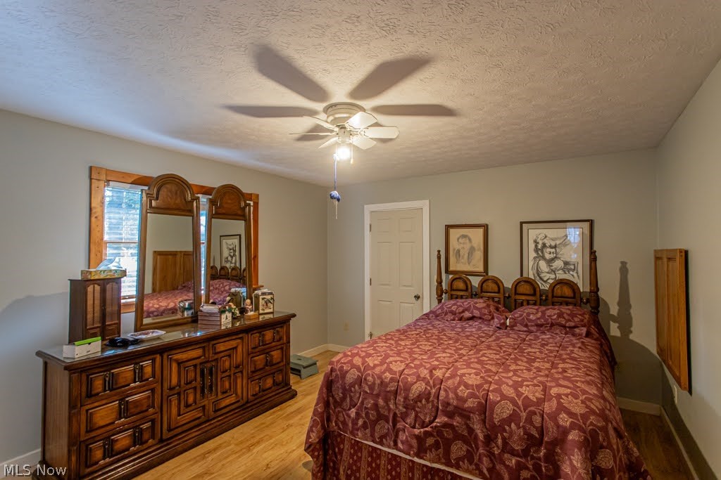 160 -162 Heritage Lane Cortland OH 44410