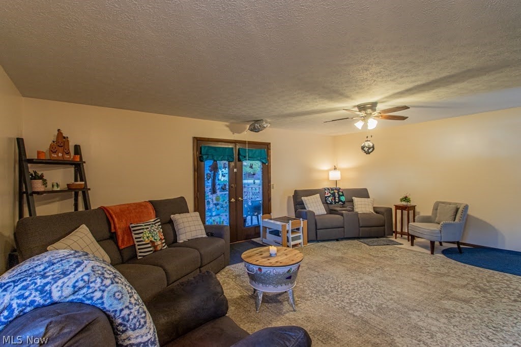 160 -162 Heritage Lane Cortland OH 44410