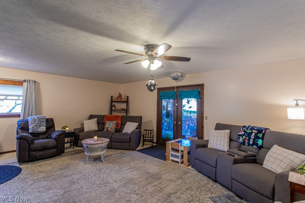 160 -162 Heritage Lane Cortland OH 44410
