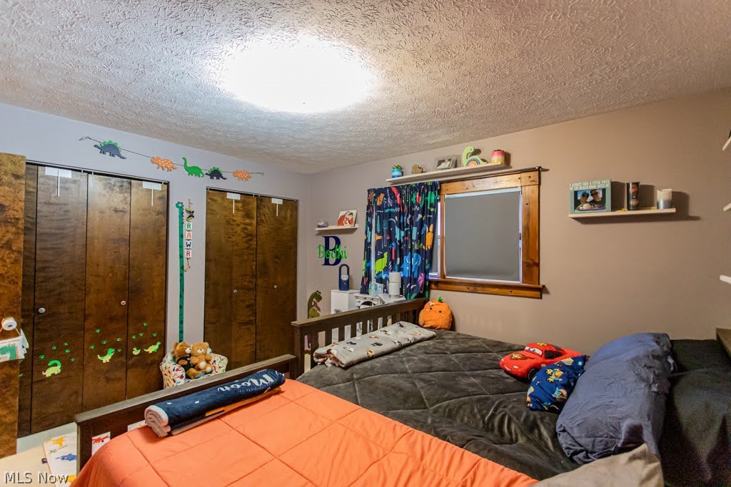 160 -162 Heritage Lane Cortland OH 44410