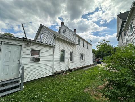 3152 W 48th Street Cleveland OH 44102
