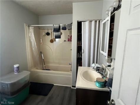 3688 W 15th Street Cleveland OH 44109
