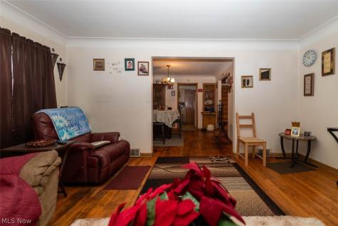 663 Babbitt Road Euclid OH 44123