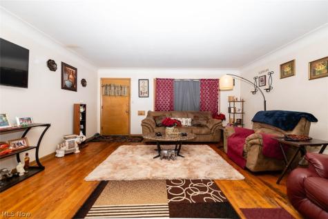 663 Babbitt Road Euclid OH 44123