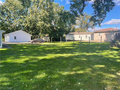 87 W Woodsdale Avenue Akron OH 44301