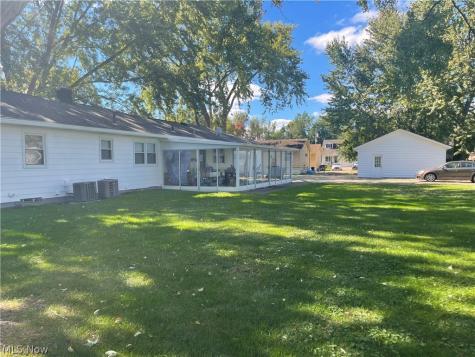 87 W Woodsdale Avenue Akron OH 44301