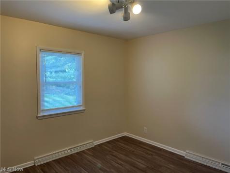 87 W Woodsdale Avenue Akron OH 44301