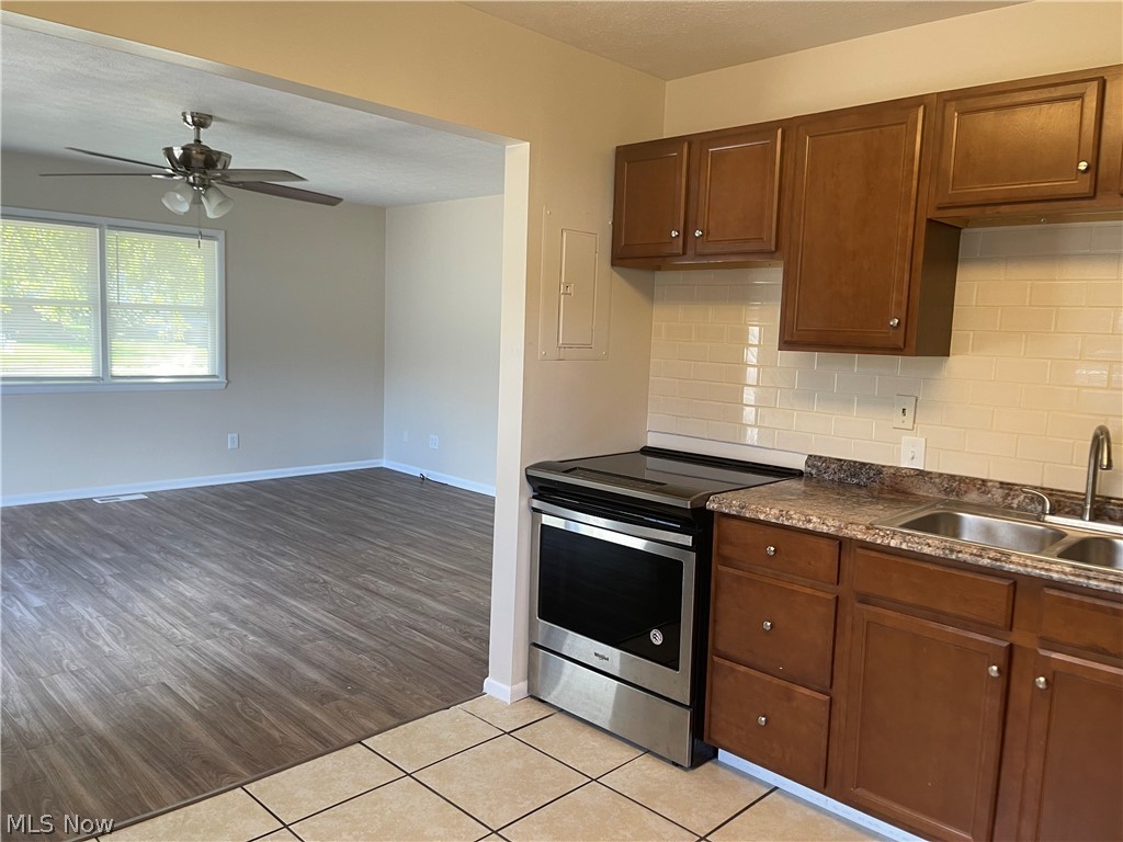 87 W Woodsdale Avenue Akron OH 44301