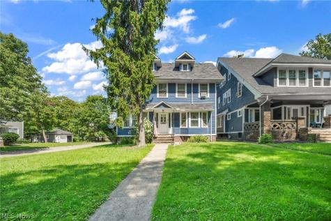 2103 Cottage Grove Drive Cleveland Heights OH 44118