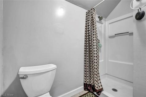 2103 Cottage Grove Drive Cleveland Heights OH 44118