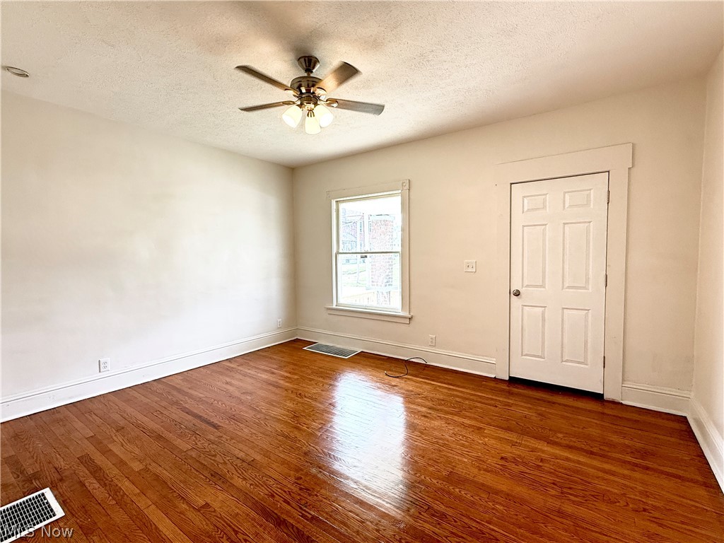 417 Steel Street Youngstown OH 44509